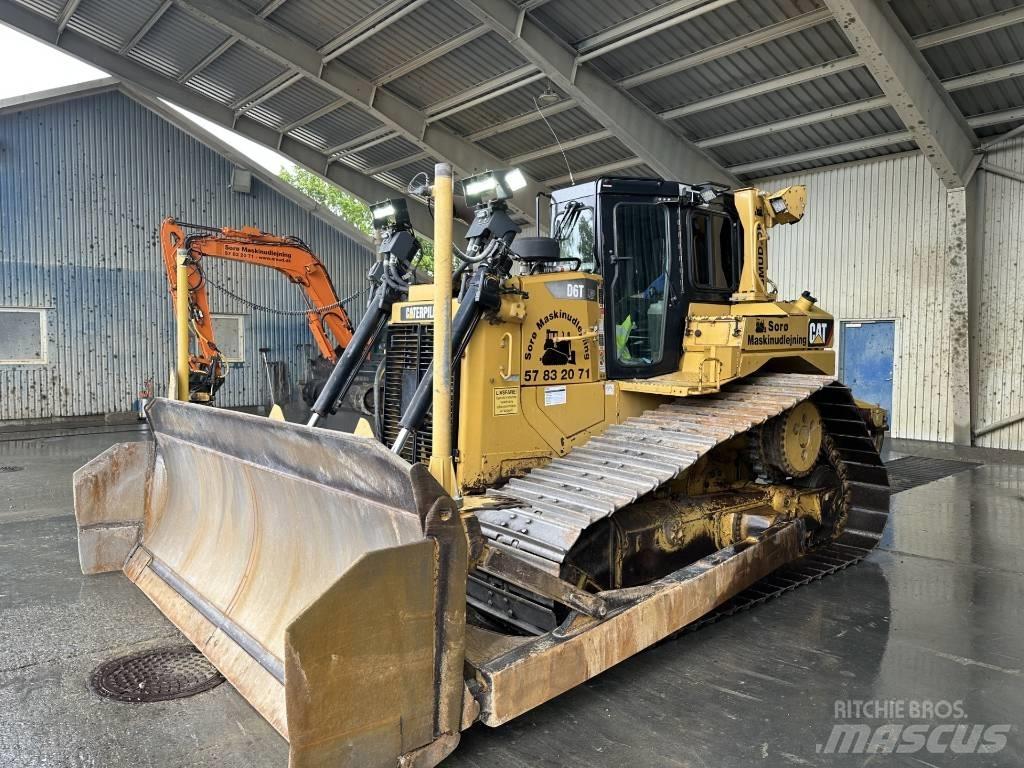 CAT D 6 T LGP Buldozer sobre oruga