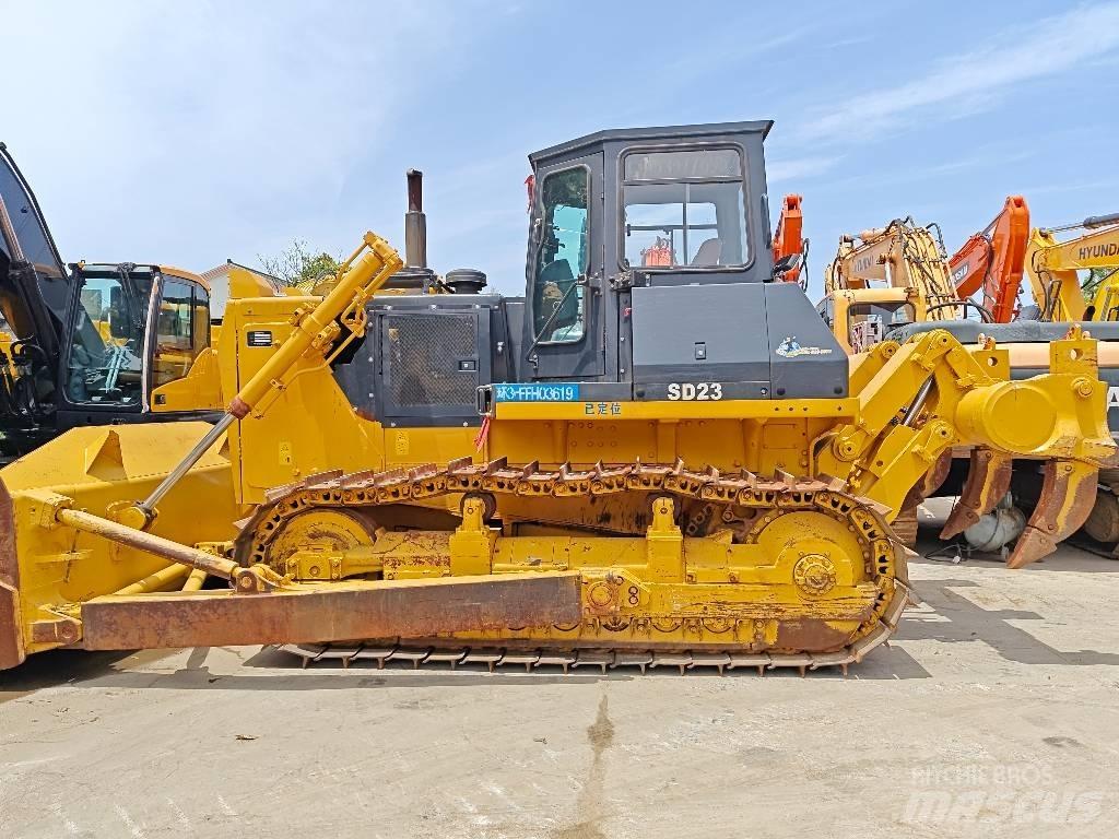 Shantui SD 23 Buldozer sobre oruga