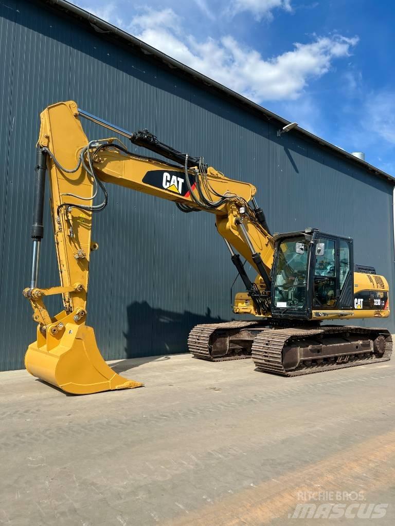 CAT 323D LN VA Excavadoras de cadenas