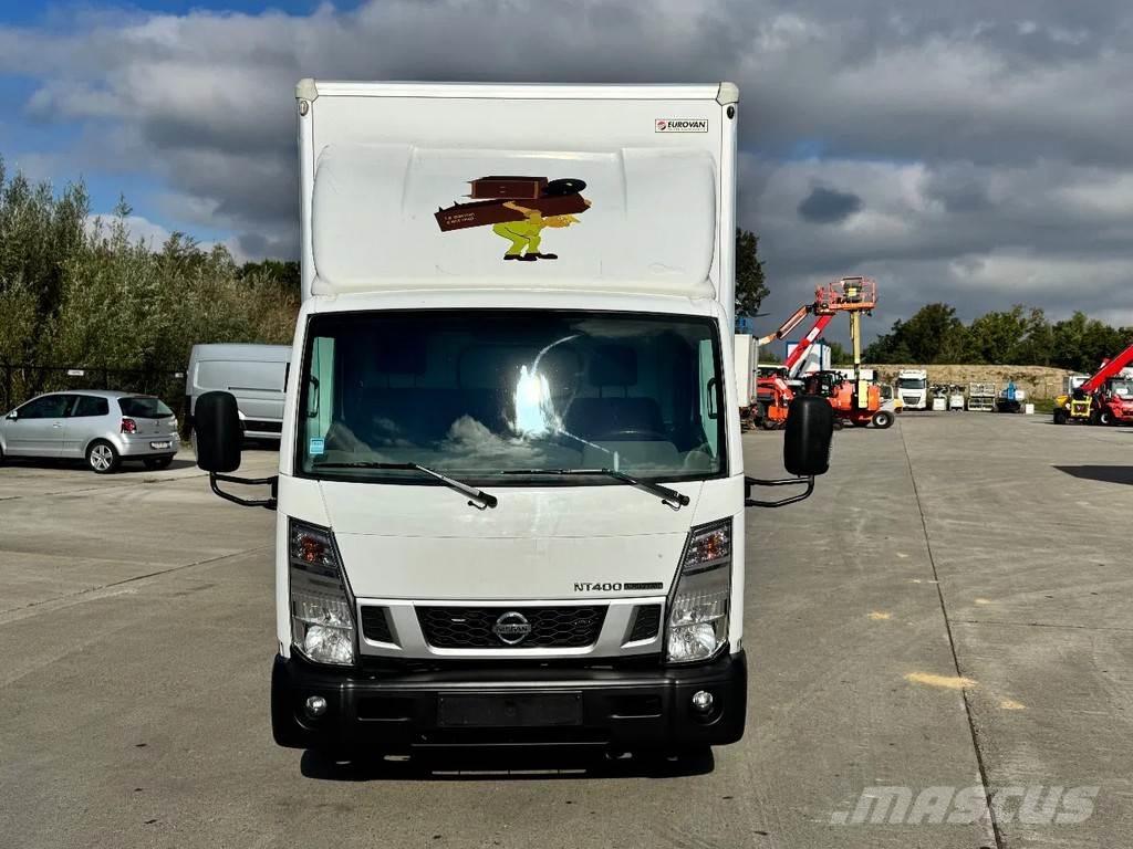 Nissan NT 35.14 Otras furgonetas