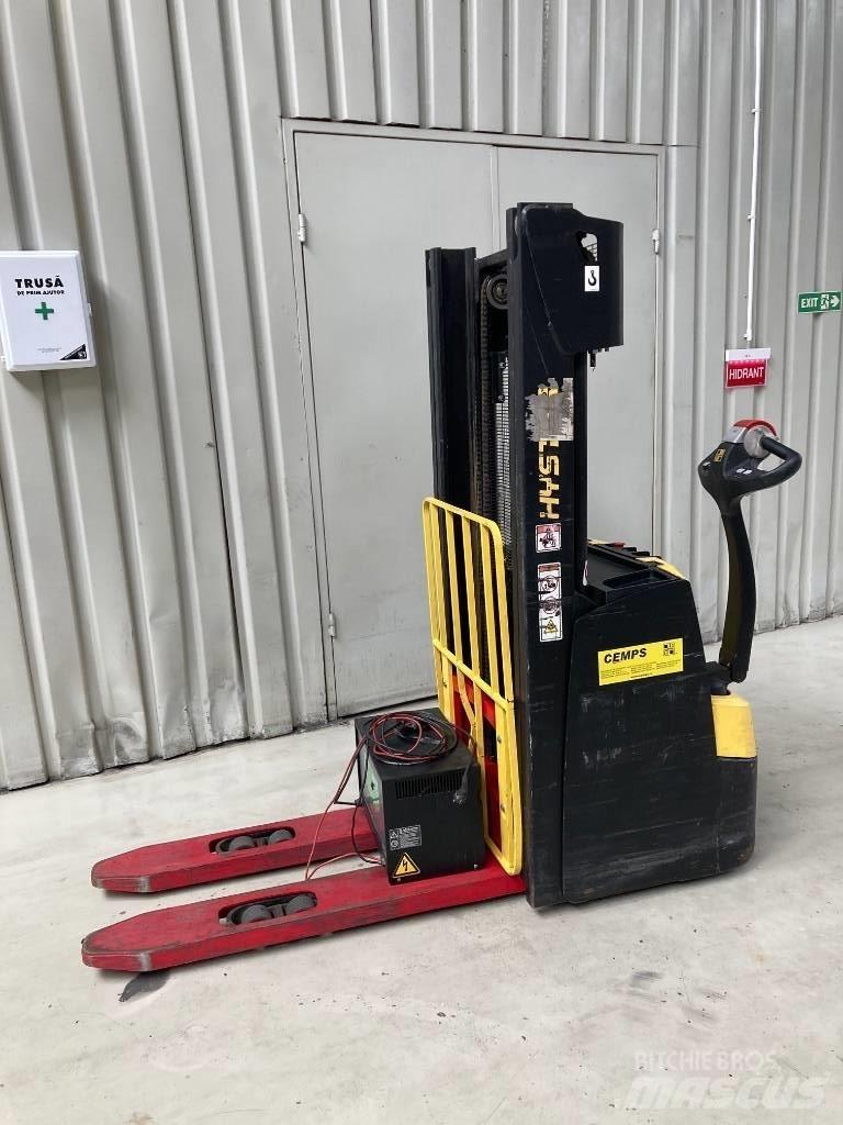 Hyster S 1.2 Apiladores eléctricos