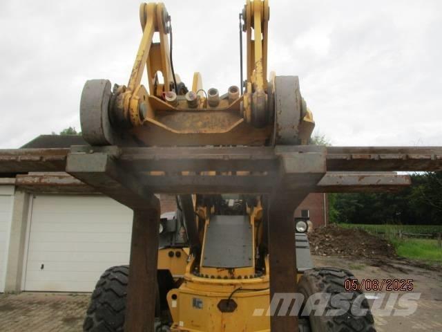 Ahlmann AS 210 E Cargadoras sobre ruedas