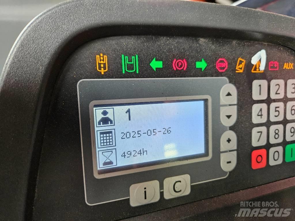 BT RR E 160 Carretillas retráctiles