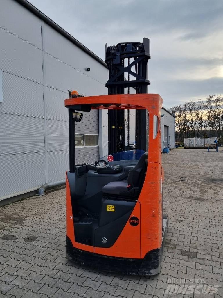 BT RR E 160 Carretillas retráctiles