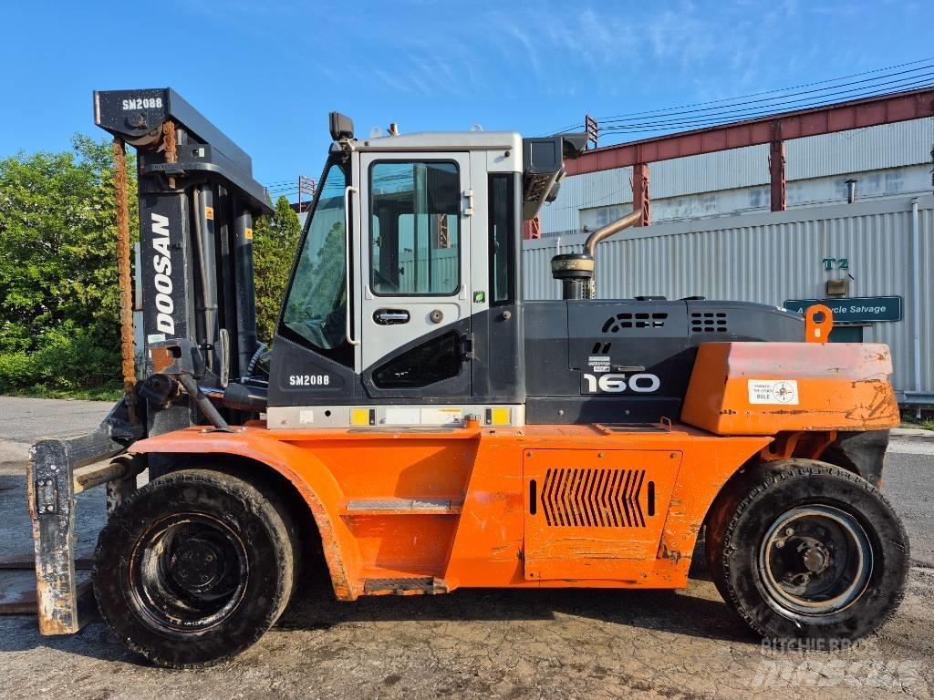 Doosan D 160 Otras carretillas elevadoras