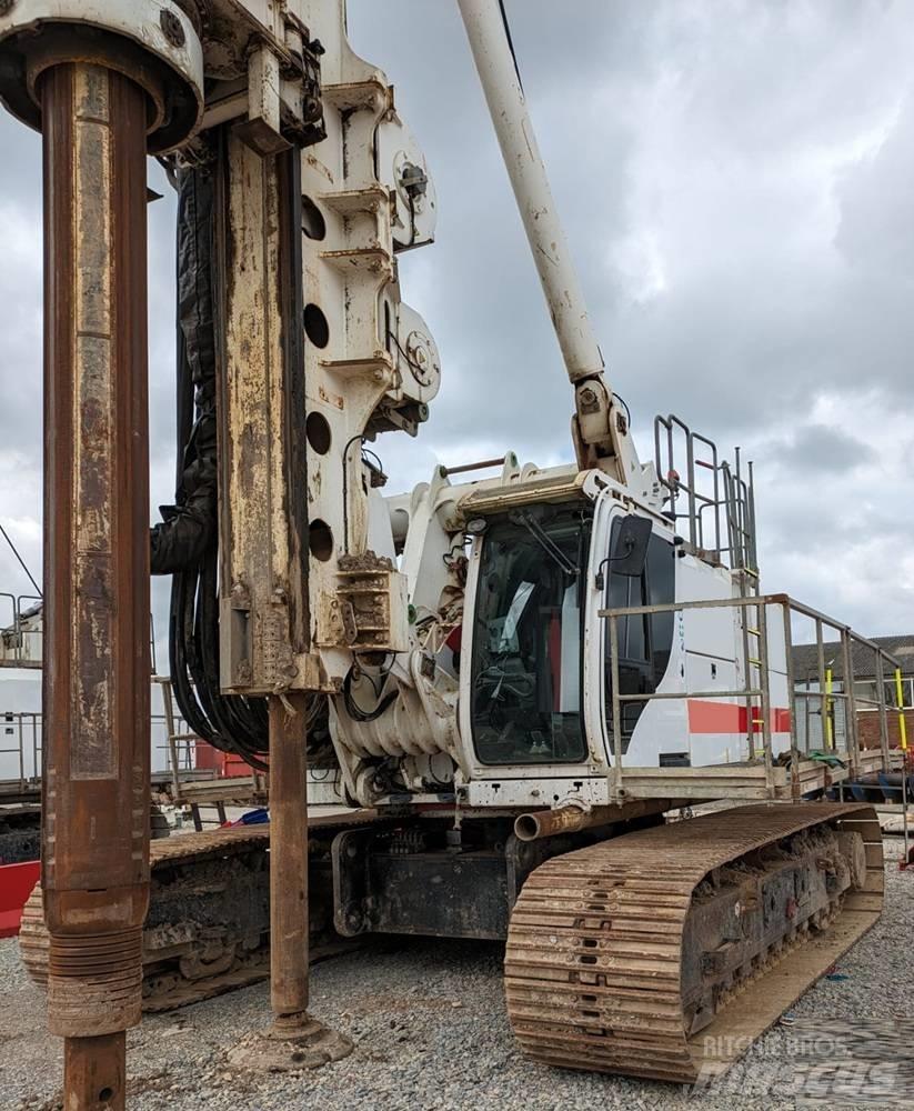 Bauer BG30 Máquinas de pilotes