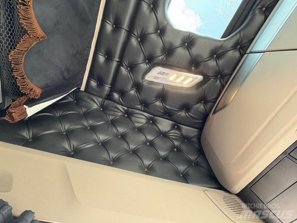 DAF XG+ 530 FAS Camiones chasis