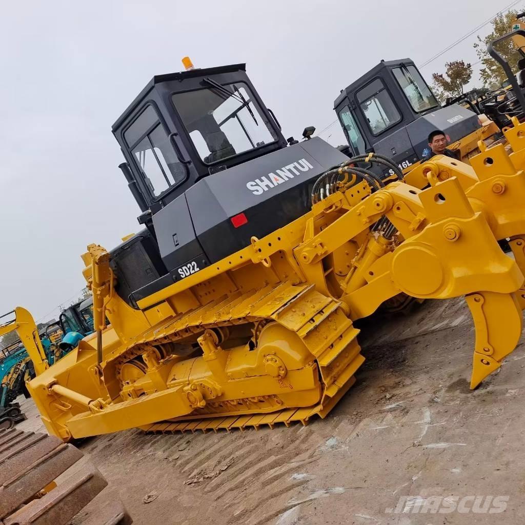 Shantui SD 22 Buldozer sobre oruga
