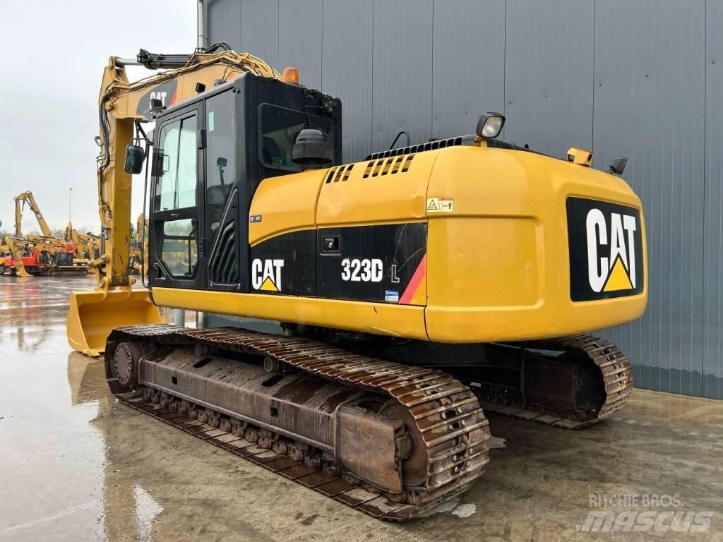 CAT 323D L Excavadoras de cadenas
