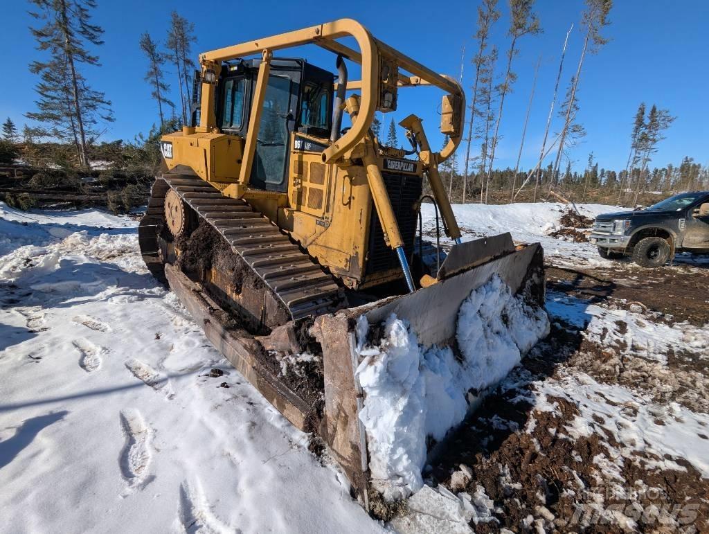 CAT D 6 T LGP Buldozer sobre oruga