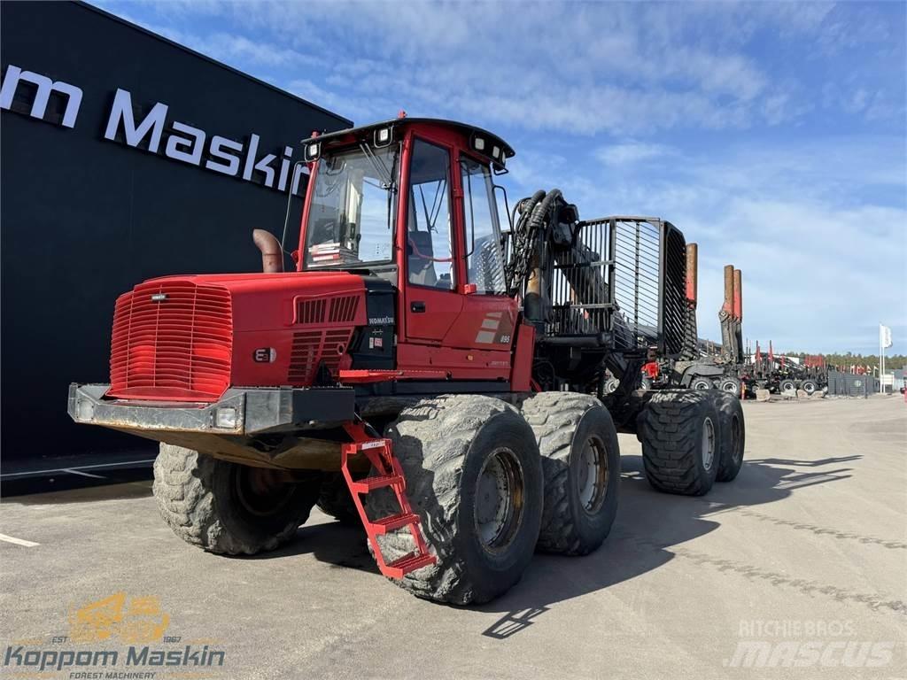 Komatsu 895 Autocargadoras