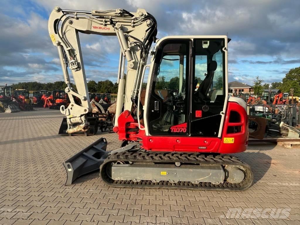 Takeuchi TB 370 V4 Excavadoras 7t - 12t