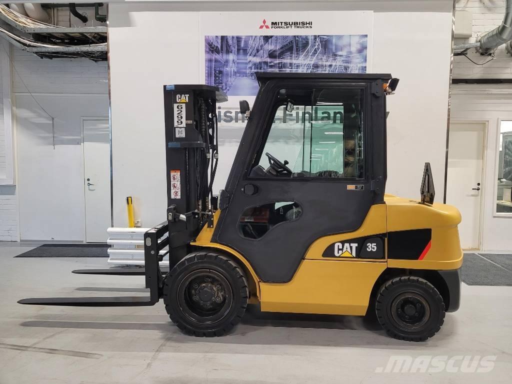 CAT DP 35 N Carretillas diesel