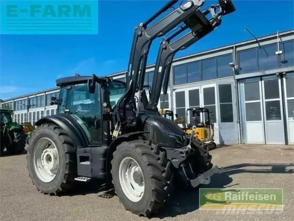 Valtra g135v 1b9 Tractores