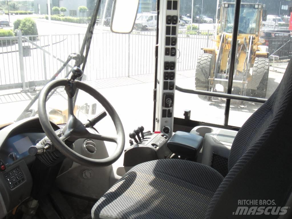 Volvo L 70 F Cargadoras sobre ruedas