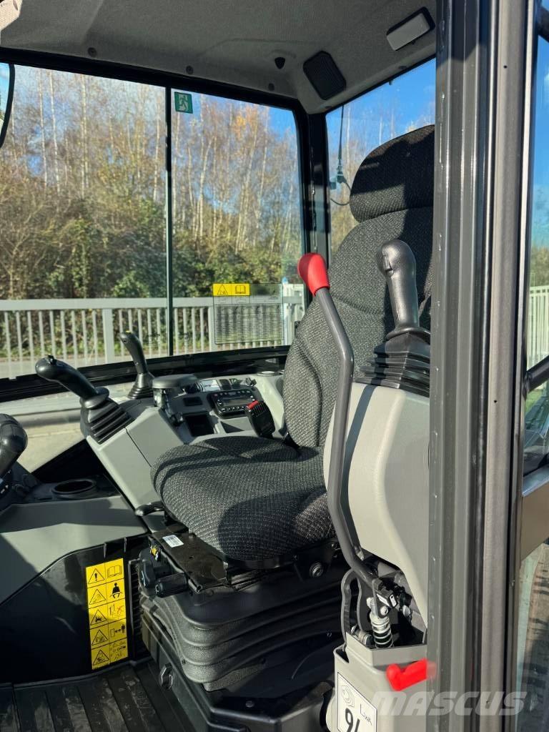 Bobcat E27 Mini excavadoras < 7t