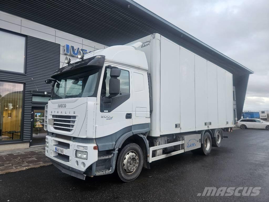 Iveco Stralis 6x2 Camiones caja cerrada
