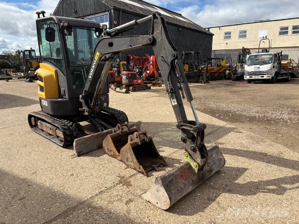 Volvo ECR 25 D Mini excavadoras < 7t
