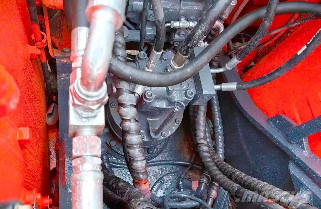 Doosan DX 140 Excavadoras de cadenas