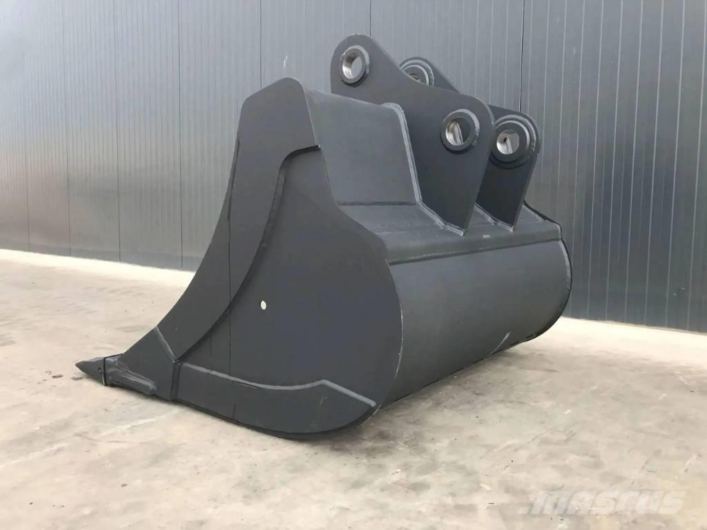 Komatsu PC210 Cucharones