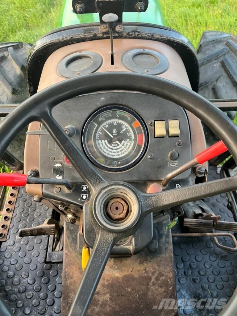 John Deere 1950 Tractores