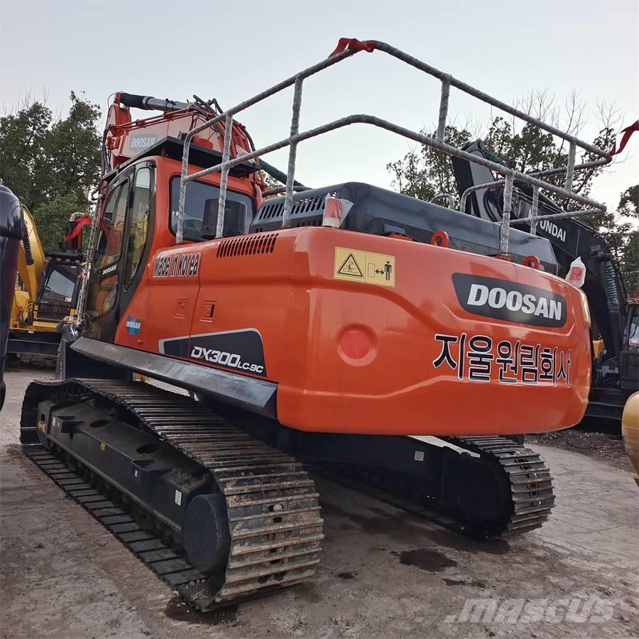 Doosan DX 300LC-9C Excavadoras de cadenas