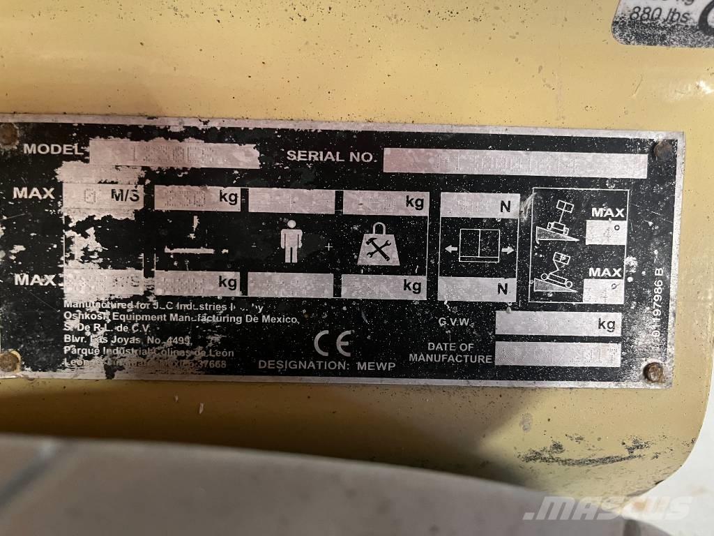 JLG 1230 ES Ascensores de personal y montacargas de acceso