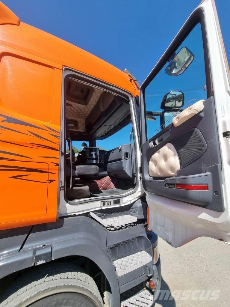 Scania R 560 - 2014 Camiones bañeras basculantes o volquetes