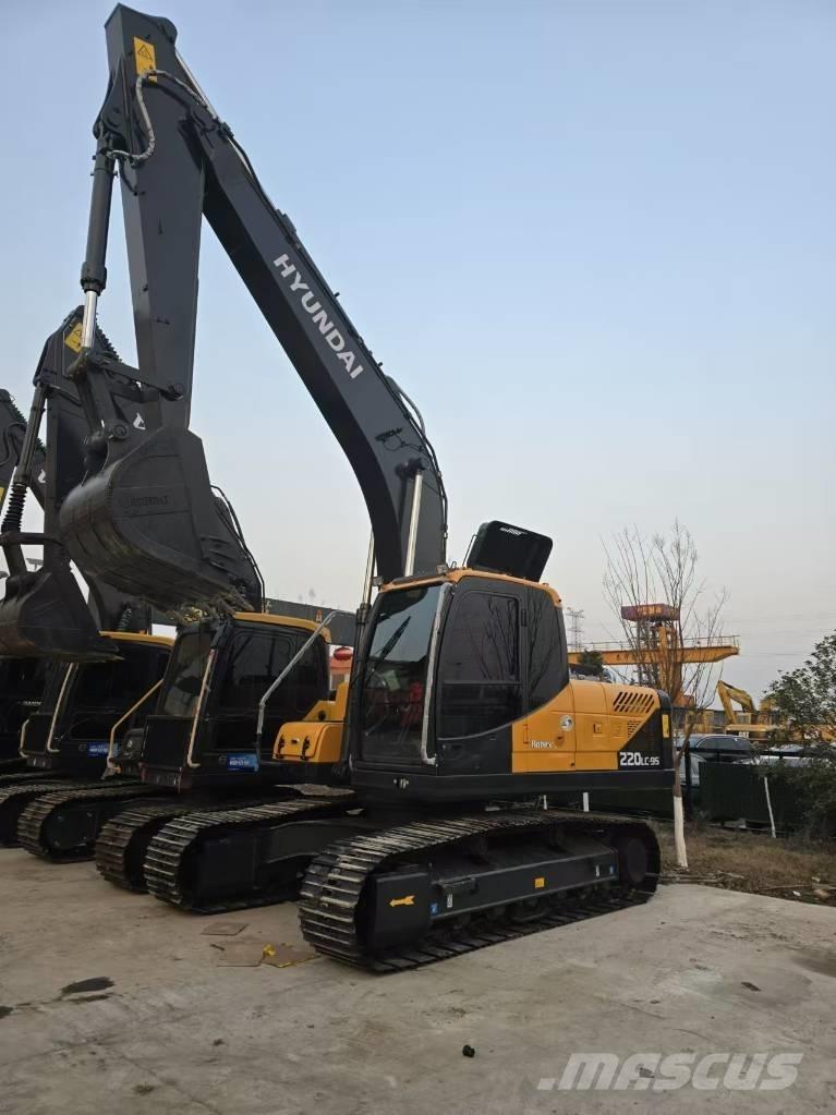 Hyundai 220-9 Excavadoras 7t - 12t