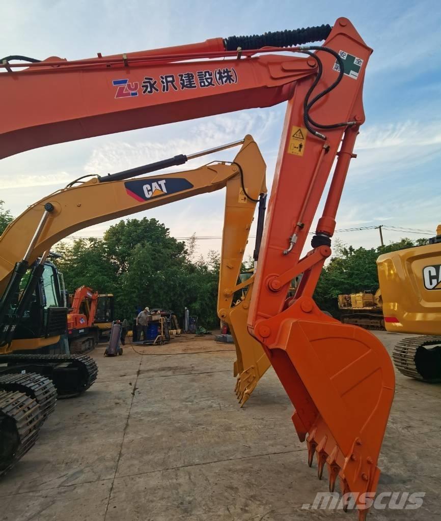 Hitachi ZX 200 Excavadoras de cadenas
