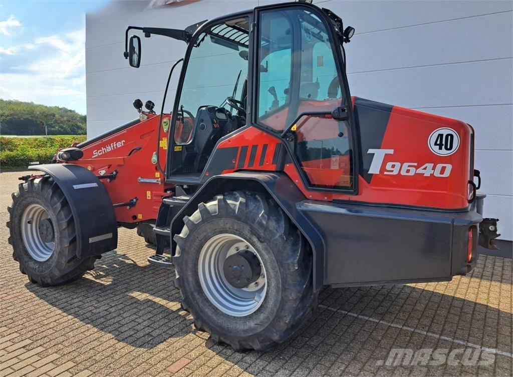 Schäffer 9640 T Palas cargadoras