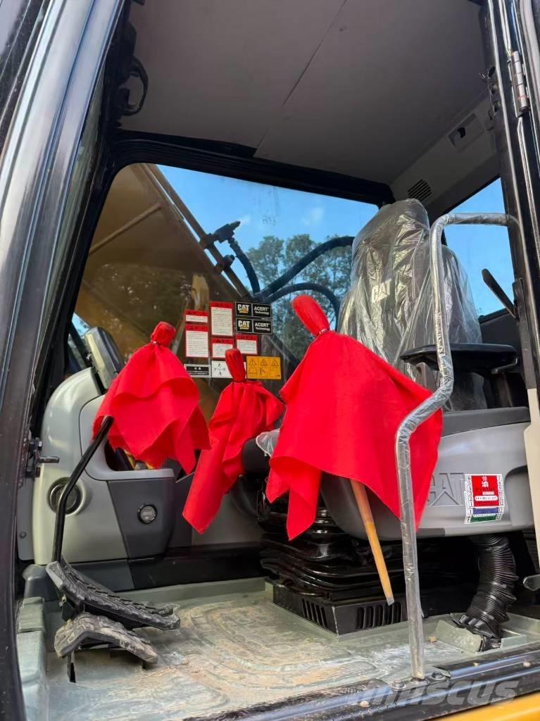 CAT 320D2 Excavadoras 7t - 12t