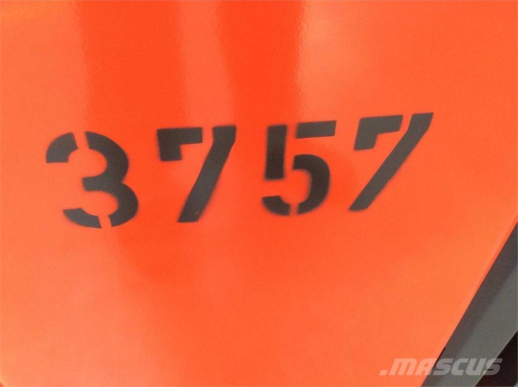 Linde L16 Apiladores eléctricos autopropulsados