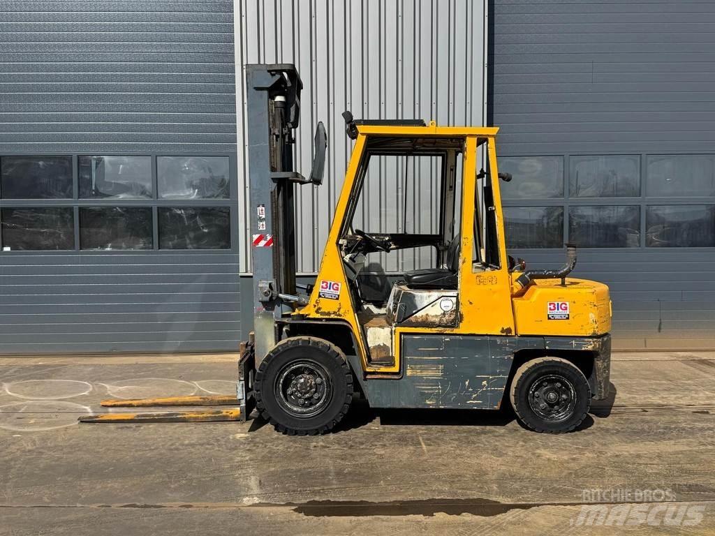 Nissan WGF03A45U Otras carretillas elevadoras