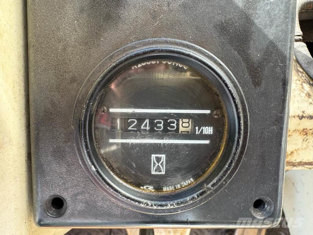 Nissan WGF03A45U Otras carretillas elevadoras