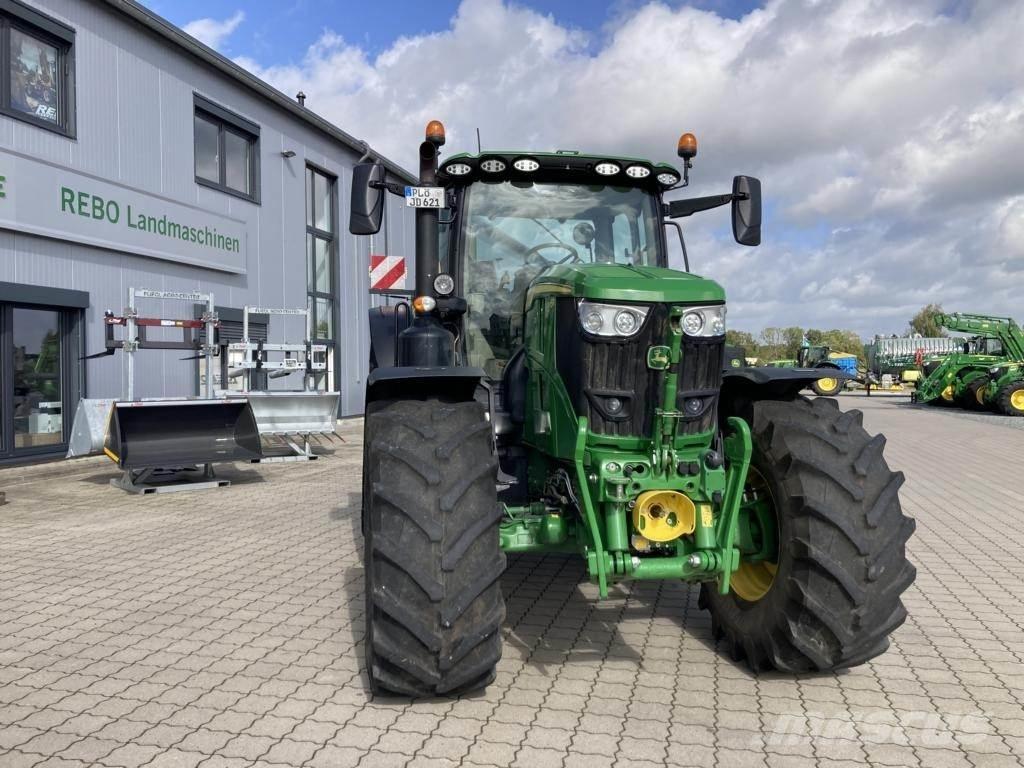 John Deere 6R215 Tractores