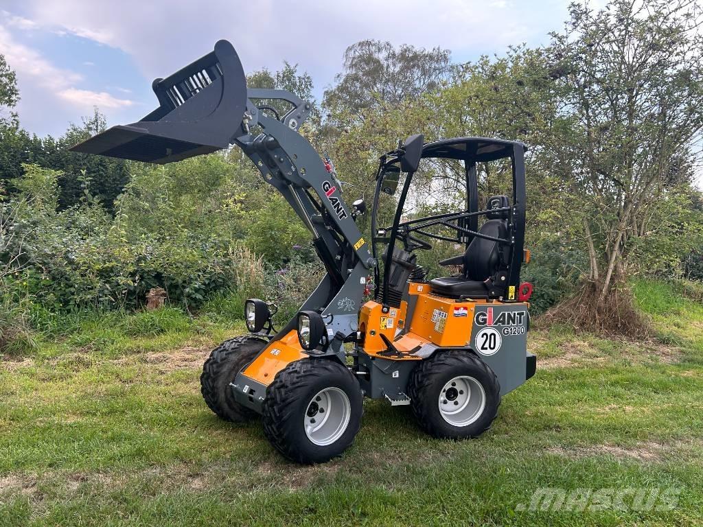 GiANT G 1200 Palas cargadoras