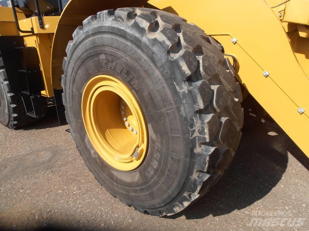 CAT 966  K Cargadoras sobre ruedas