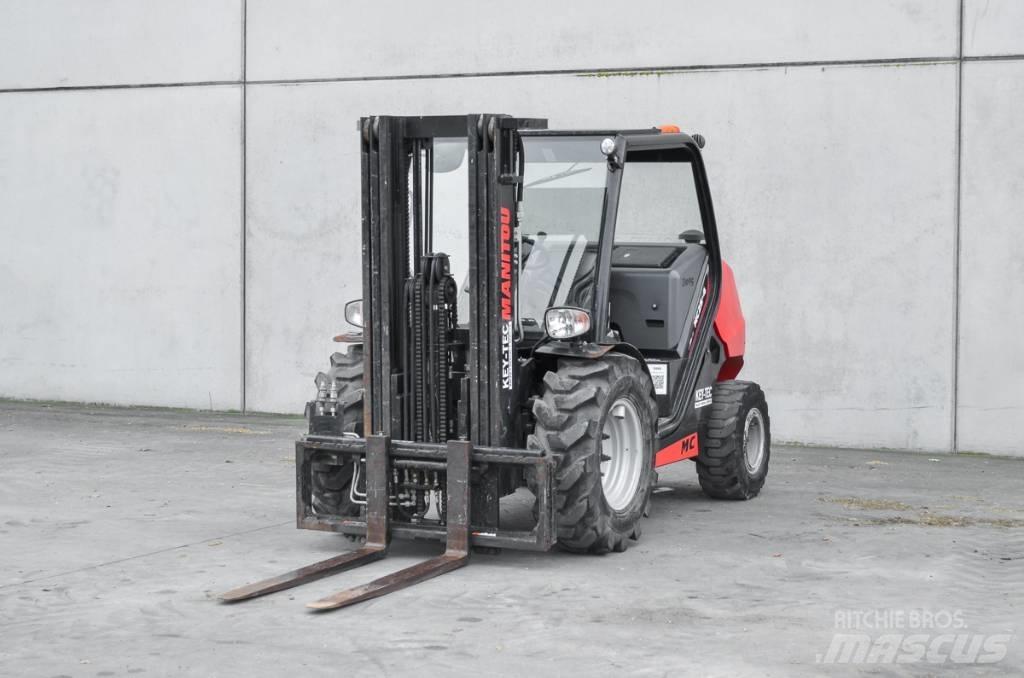 Manitou MC 25-4 D Carretillas diesel