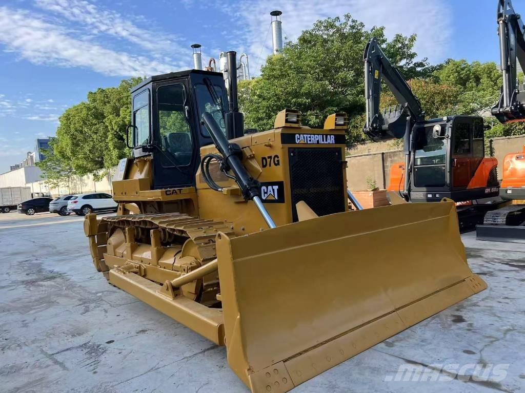 CAT D 7 G Buldozer sobre oruga