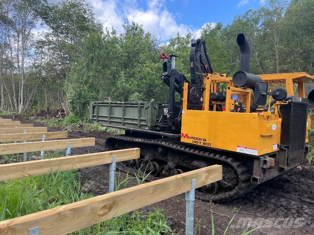 Morooka MST 800 Dúmpers sobre orugas