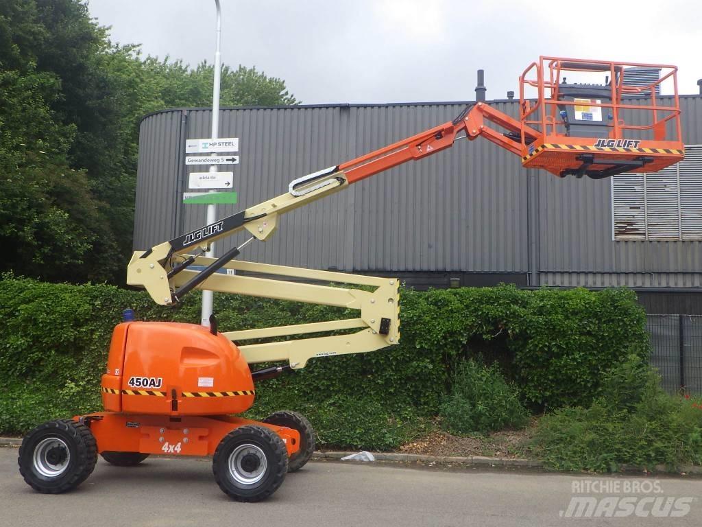 JLG 450AJ Plataforma de trabajo articulada