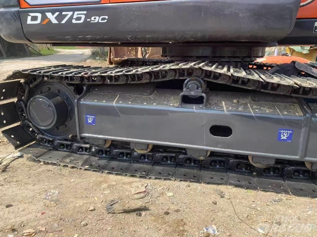Doosan DX 75-9 C Excavadoras 7t - 12t