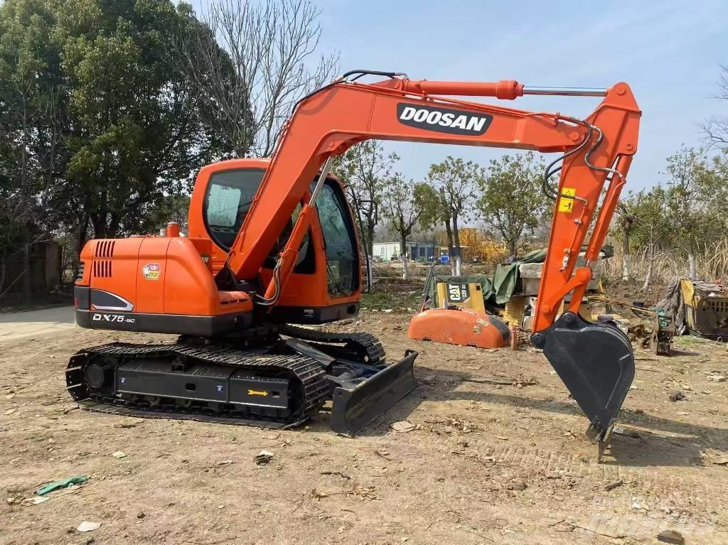 Doosan DX 75-9 C Excavadoras 7t - 12t