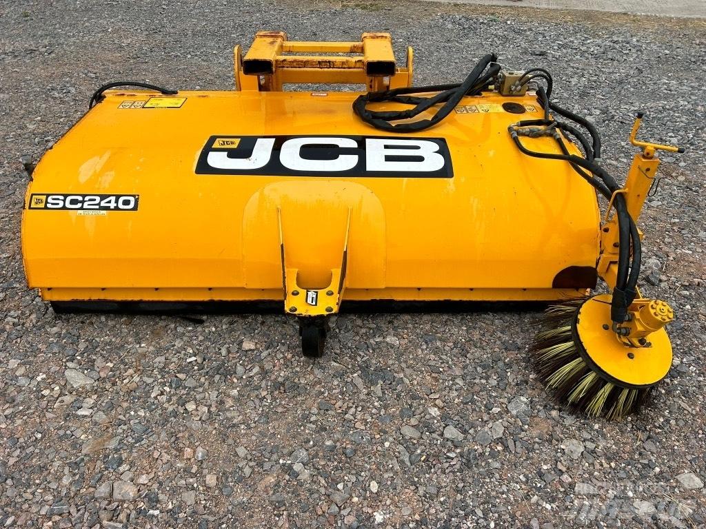 JCB SC 240 Cepillos