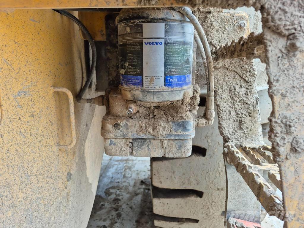 Volvo L 120 H Cargadoras sobre ruedas