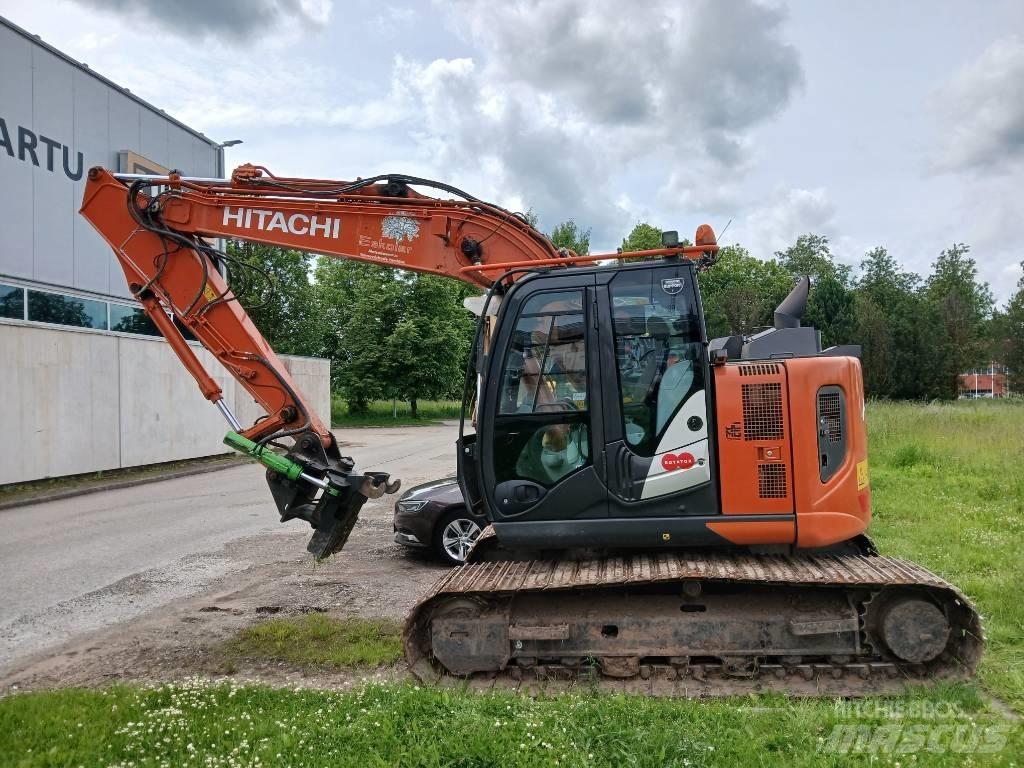 Hitachi ZX 135 US-6 Excavadoras de cadenas