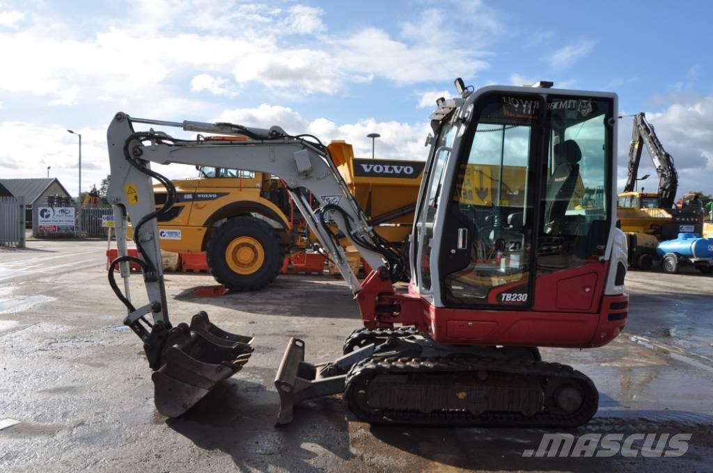 Takeuchi TB 230 Mini excavadoras < 7t
