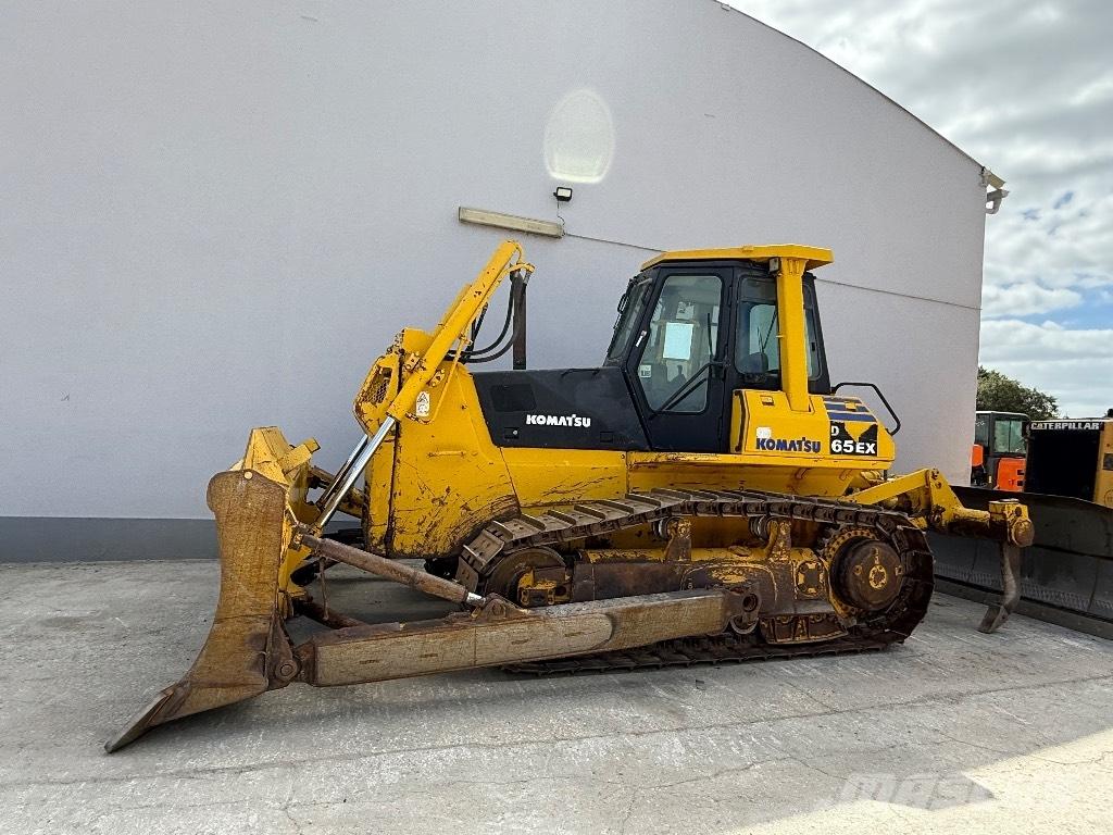 Komatsu D 65 EX-12 Buldozer sobre oruga