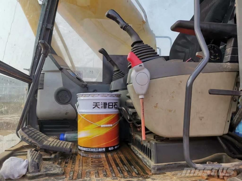 Komatsu PC 220-8 Excavadoras de cadenas